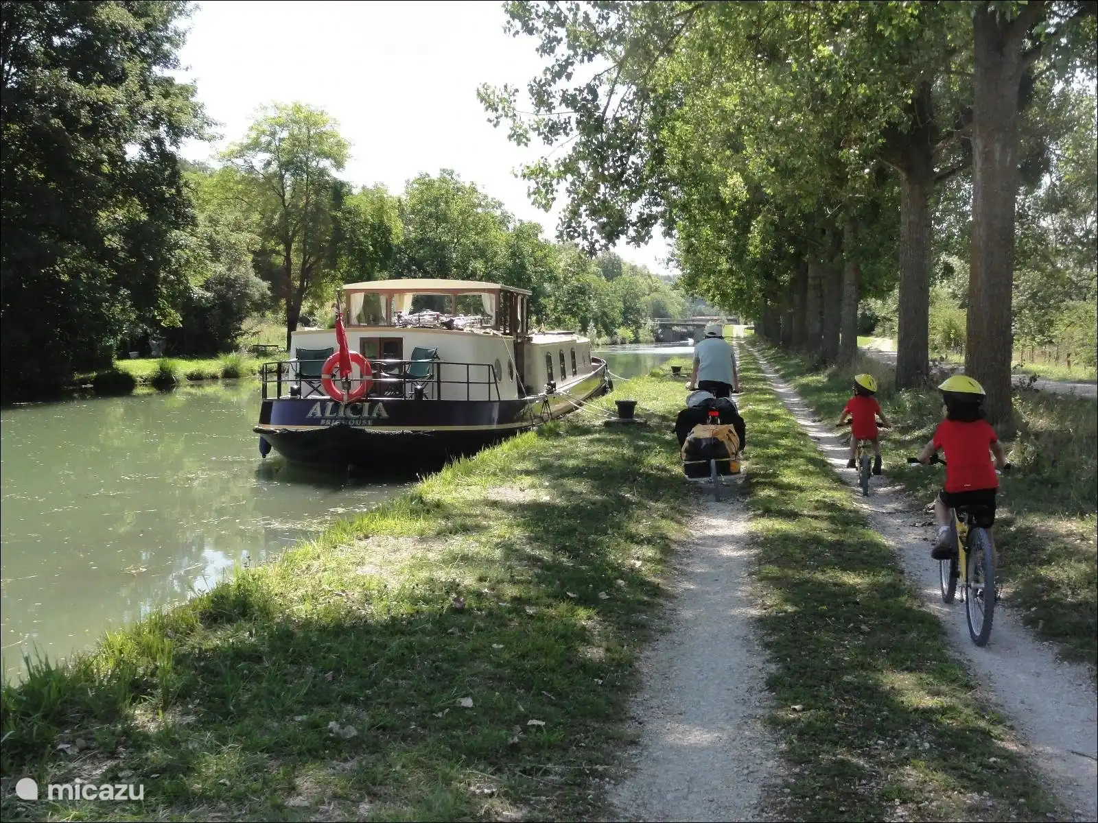 Lekker rustig fietsen langs het kanaal 