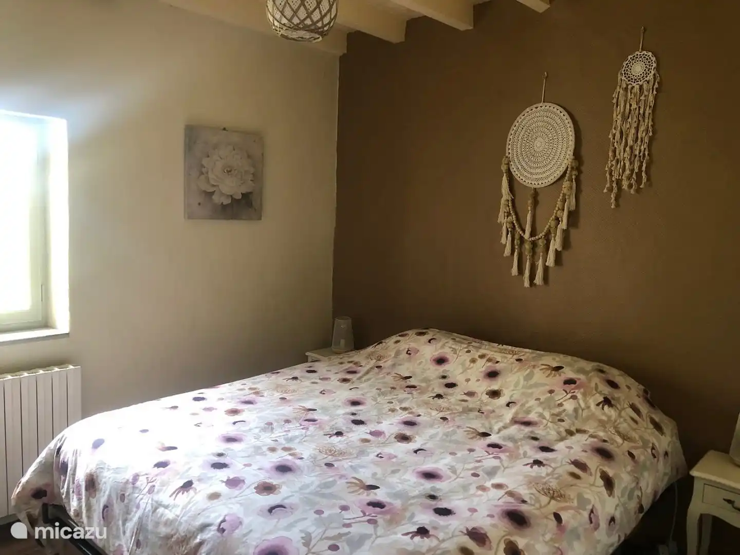 slaapkamer met bed 180 X 200 en kledingkast