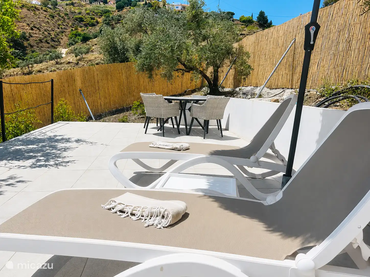 Seitenterrasse Casita