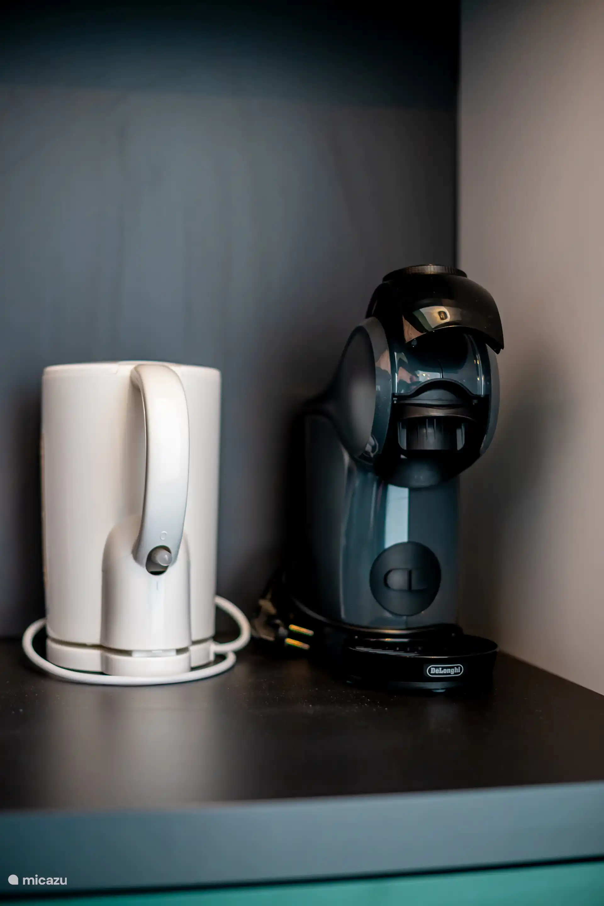 Dolce Gusto y Kettle and Toaster