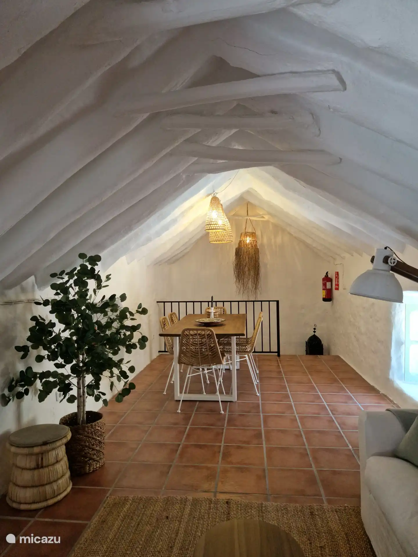 Woon- en eetkamer 1