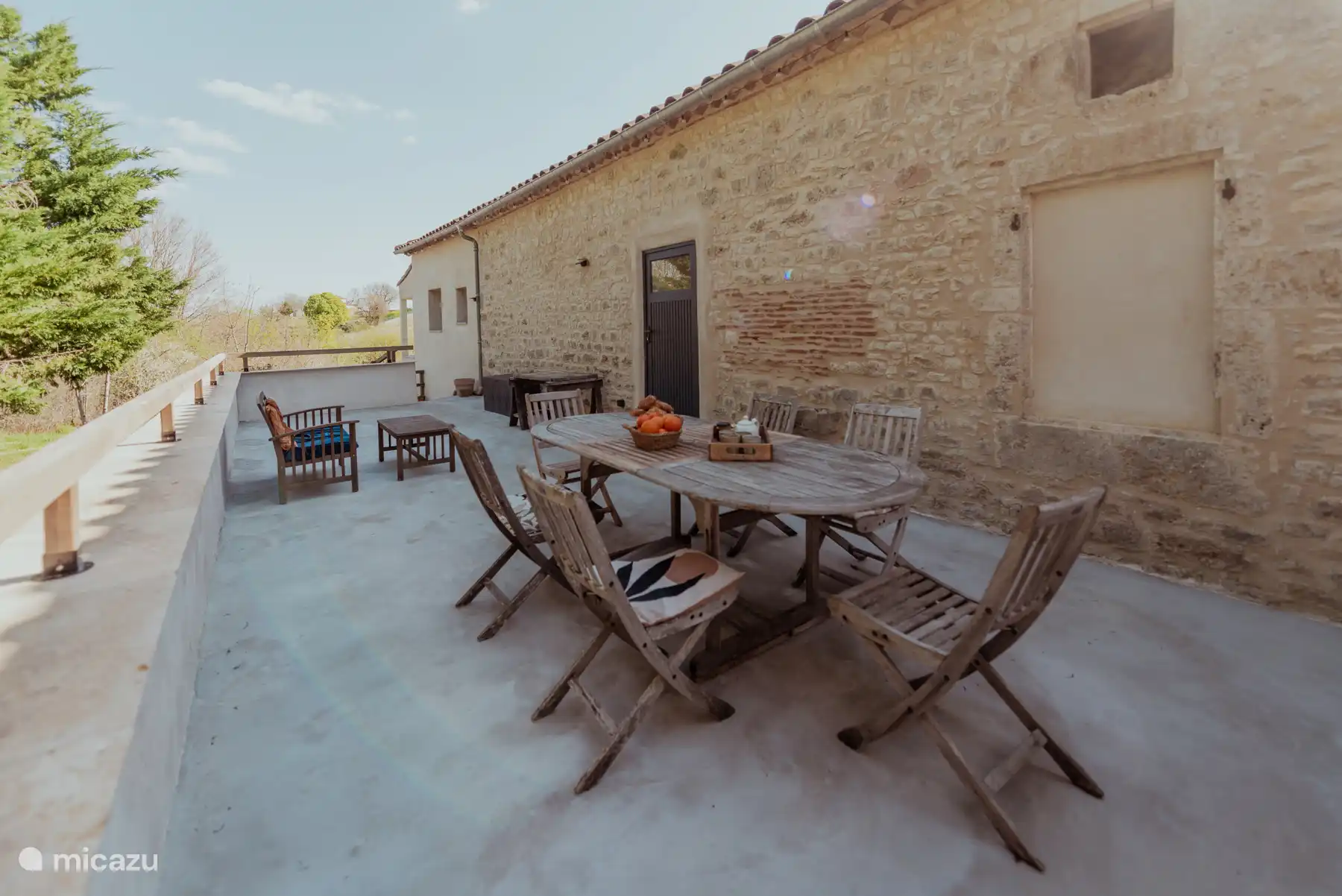 Alba Terrace
