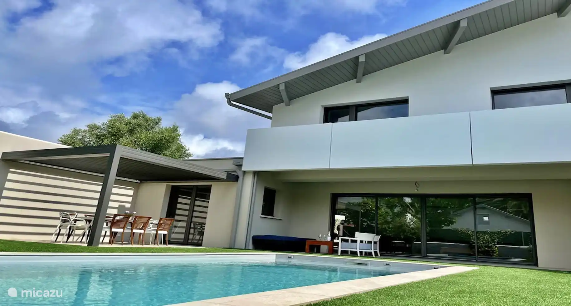 Vista exterior de la casa