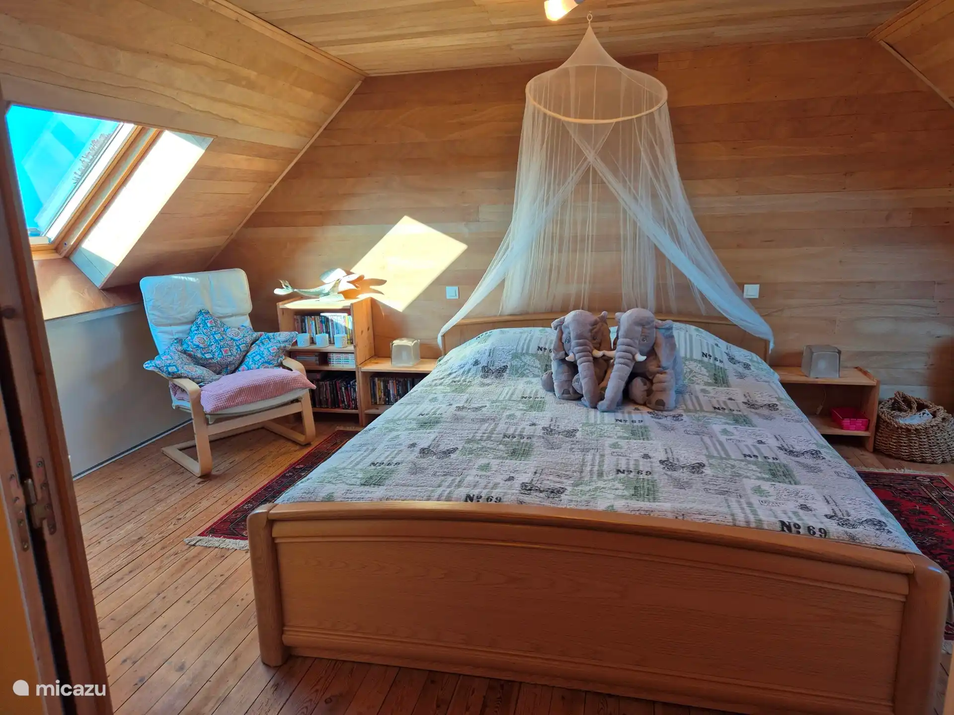 Bed XXL 1.80x2.20m