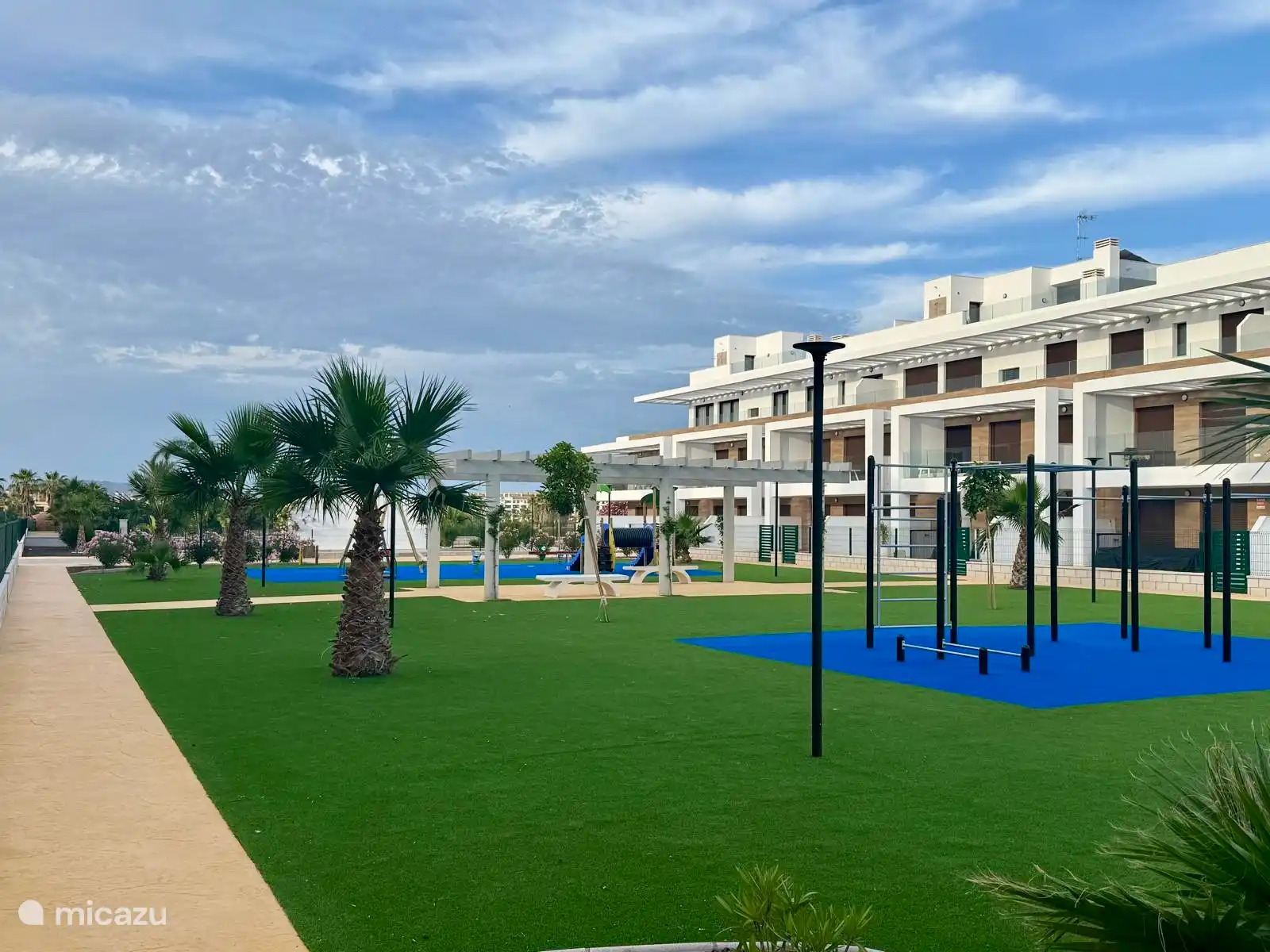 Outdoor gym bij het appartement