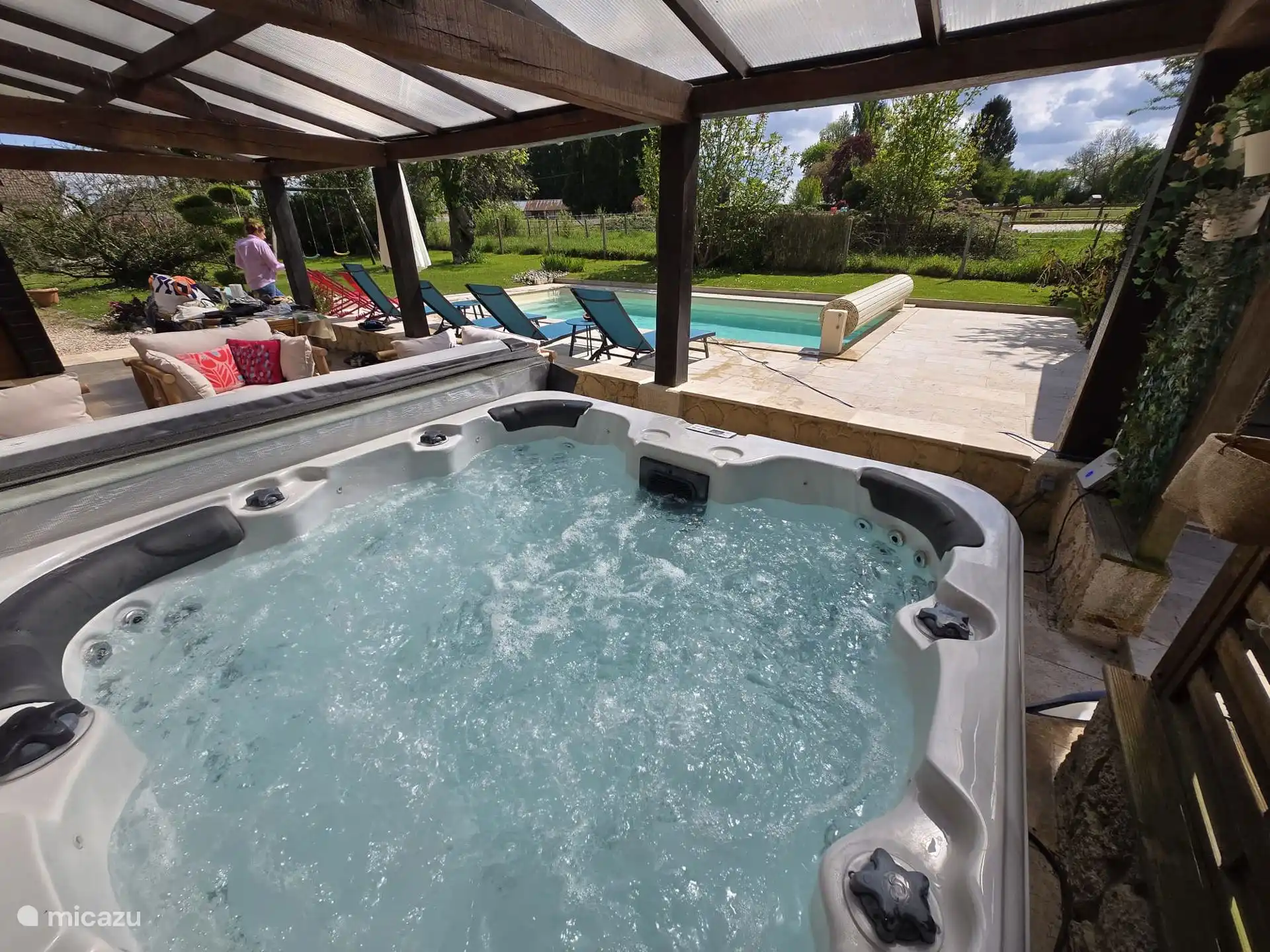 Spa hat 38 Grad zum Entspannen