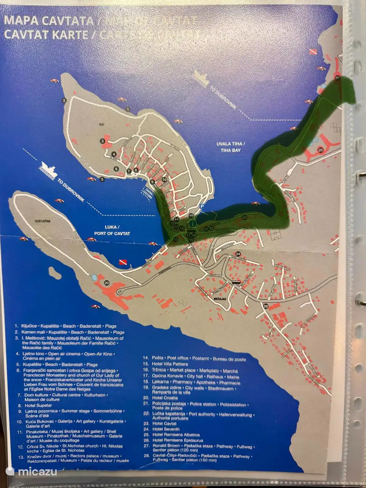 Ruta a pie señalizada desde el apartamento hasta el bulevar Cavtat, unos veinticinco minutos a pie fácil