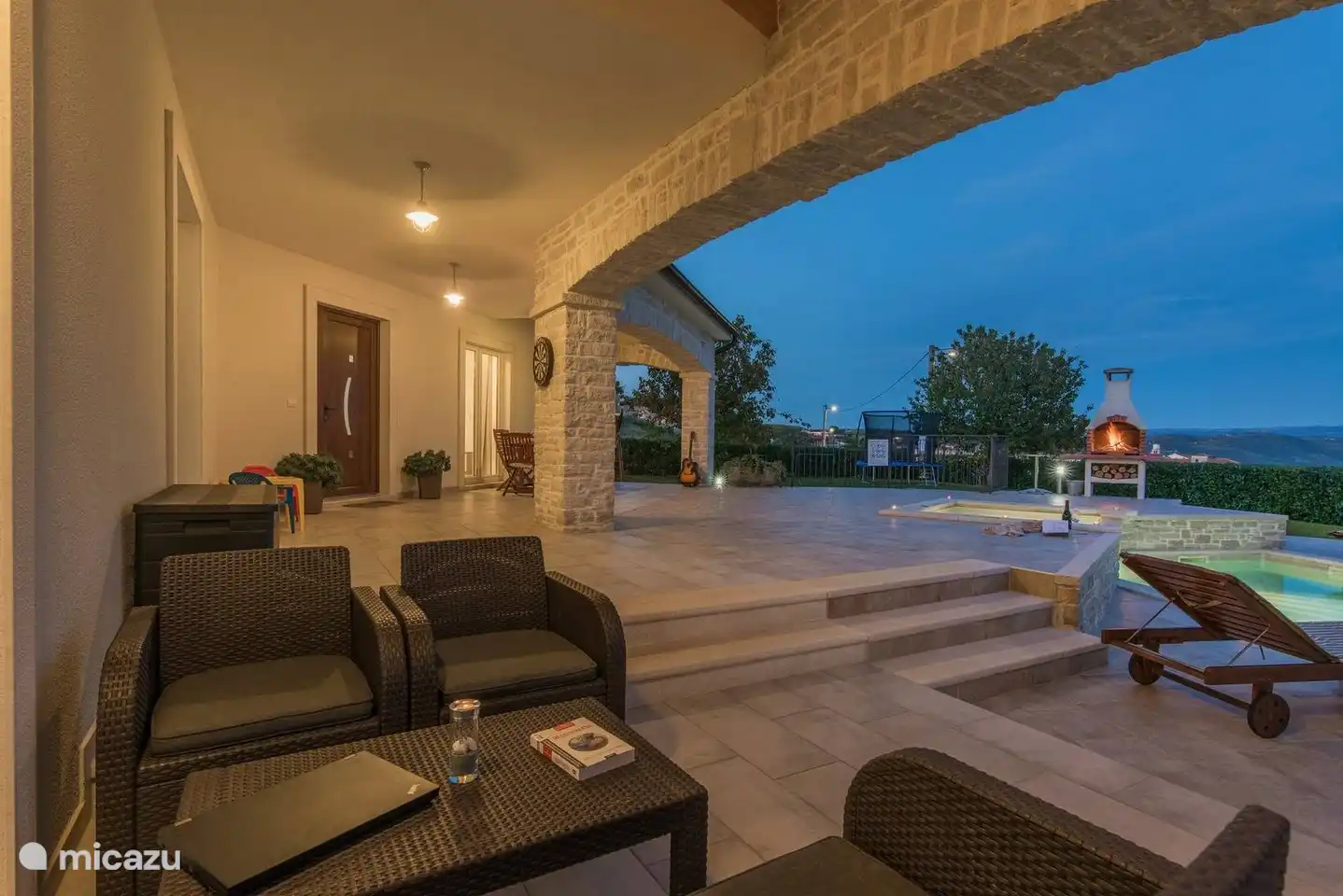 veranda