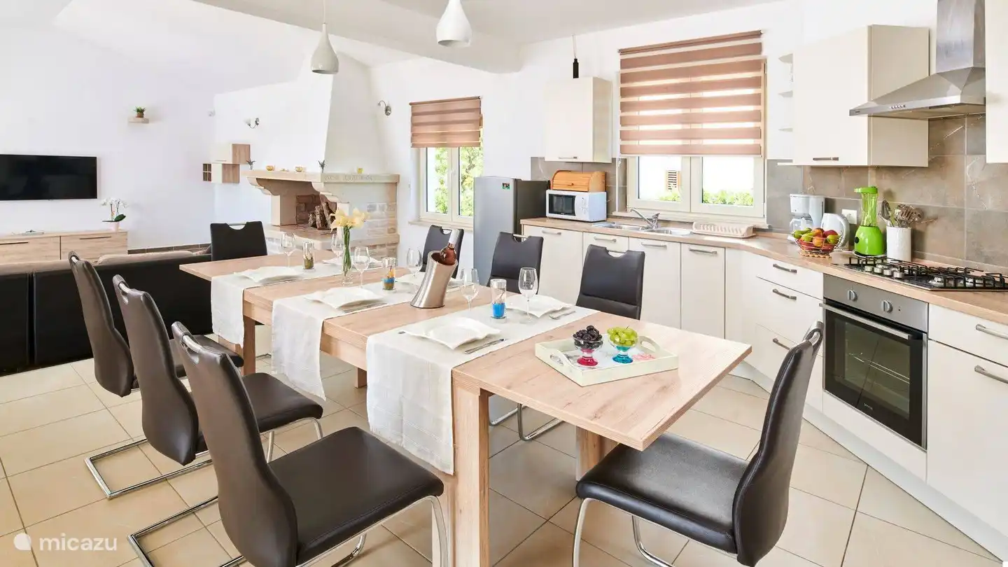eettafel