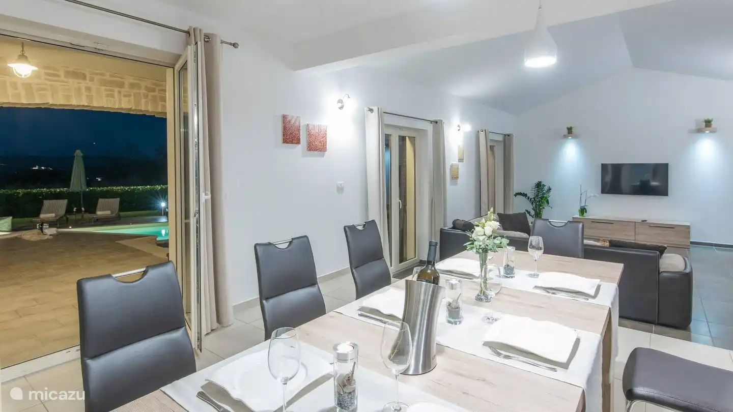 woonkamer 's avonds