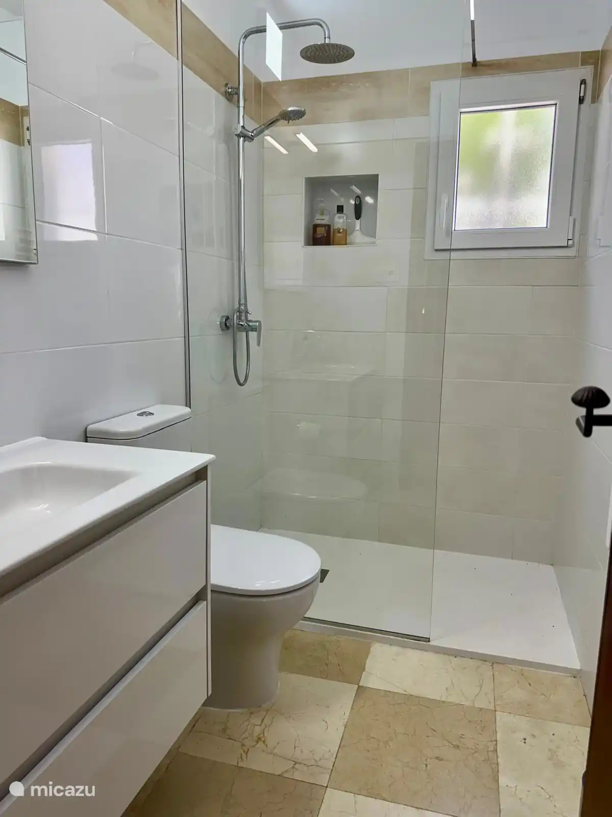 casa Querencia, badkamer bovenverdieping