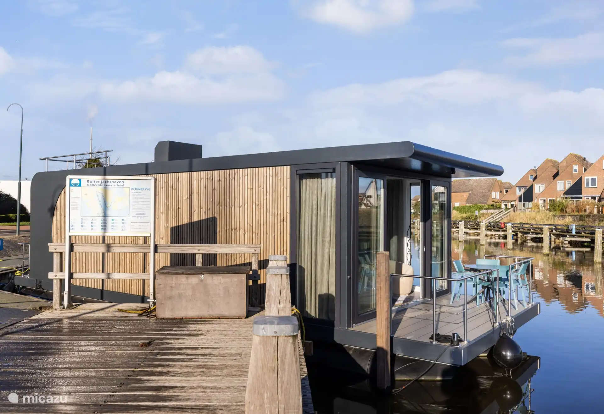  Houseboat Outdoor Kitchen & Roof Terrace in Netherlands, Friesland, Blade - rv / yacht / houseboat