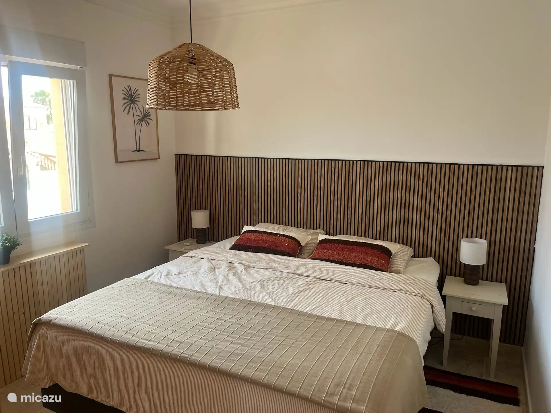La chambre à l’avant de la maison.