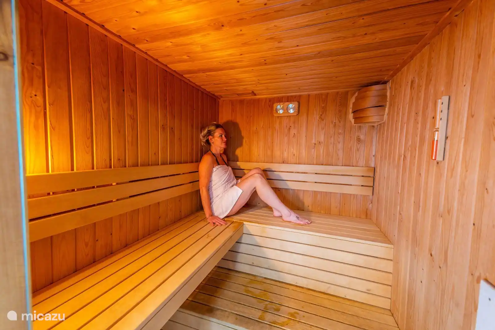 De sauna op het park is beschikbaar voor alle gasten.