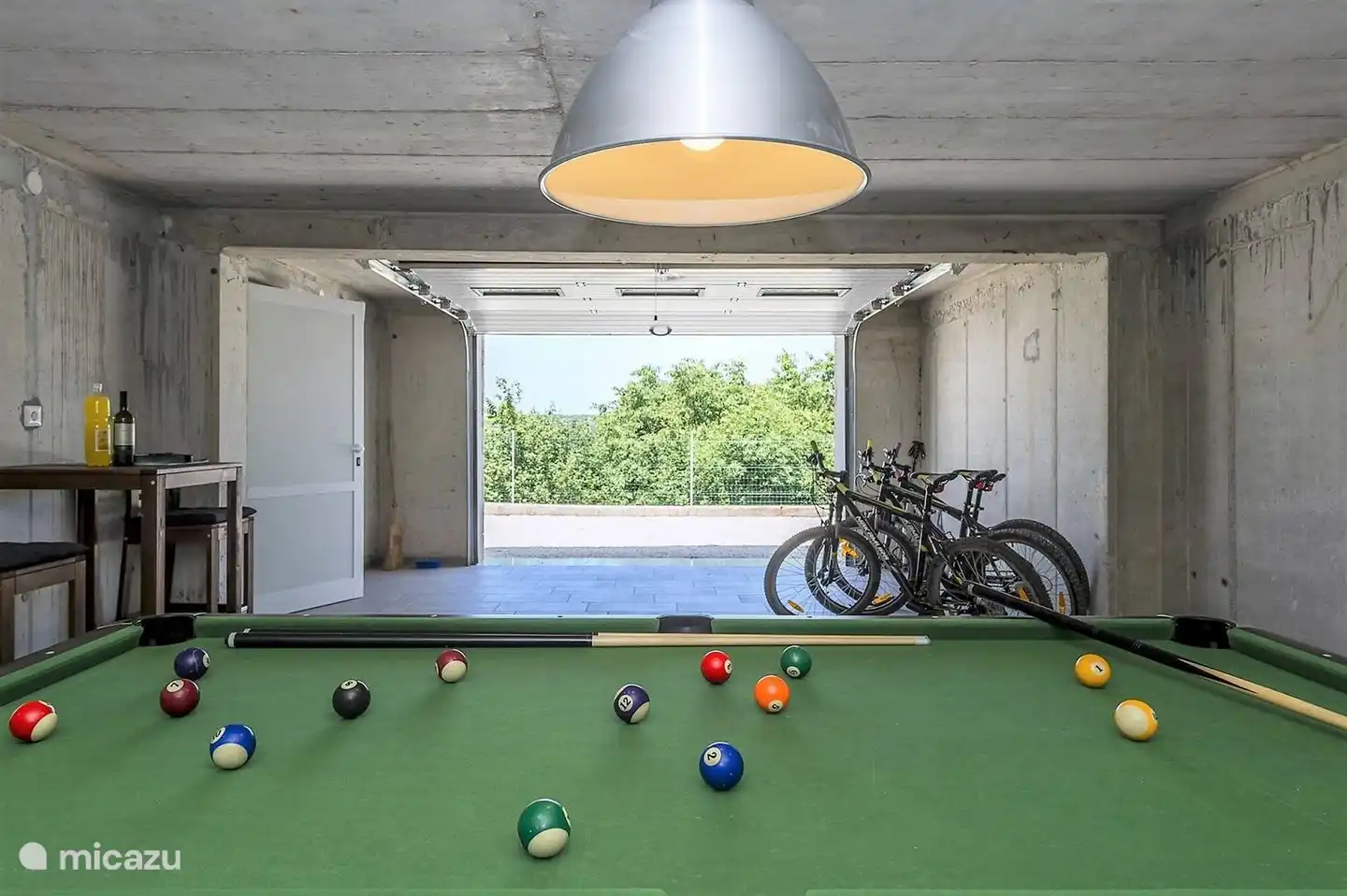 pooltafel + fietsen