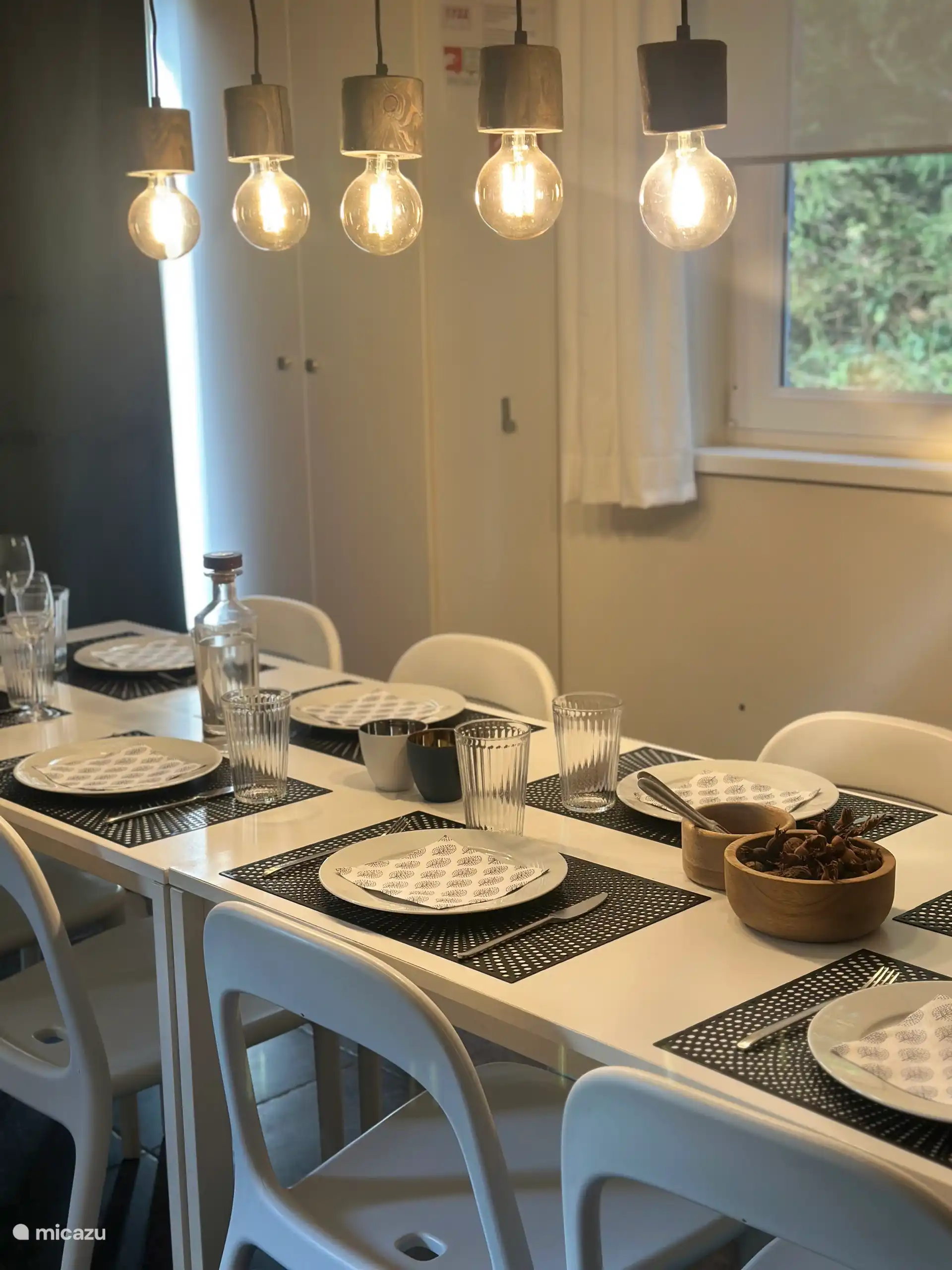 Eettafel in de leefruimte