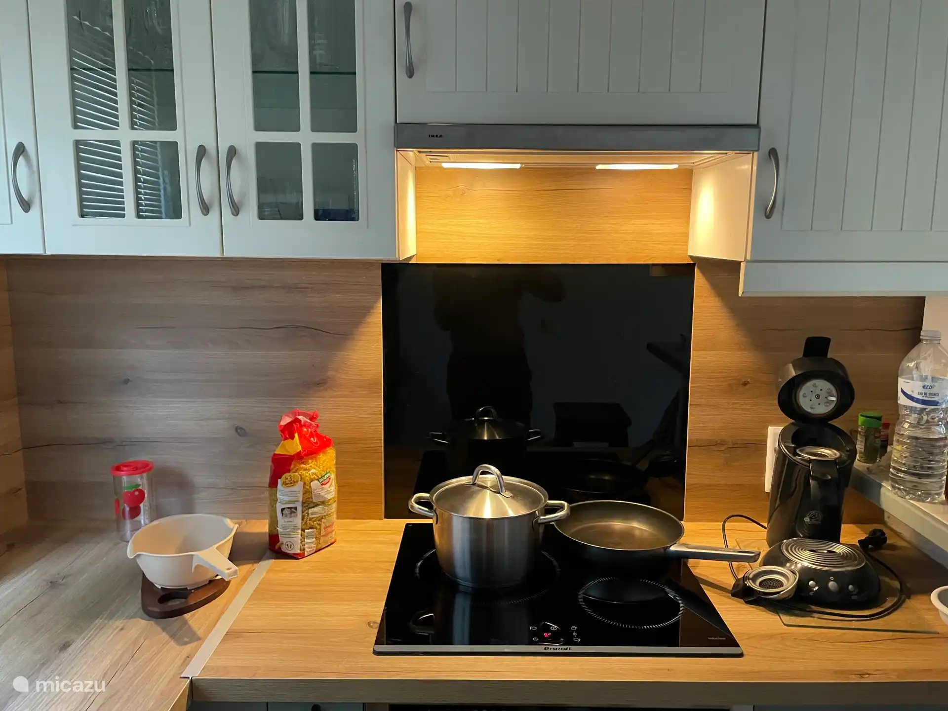 UITGEBREIDE KEUKEN