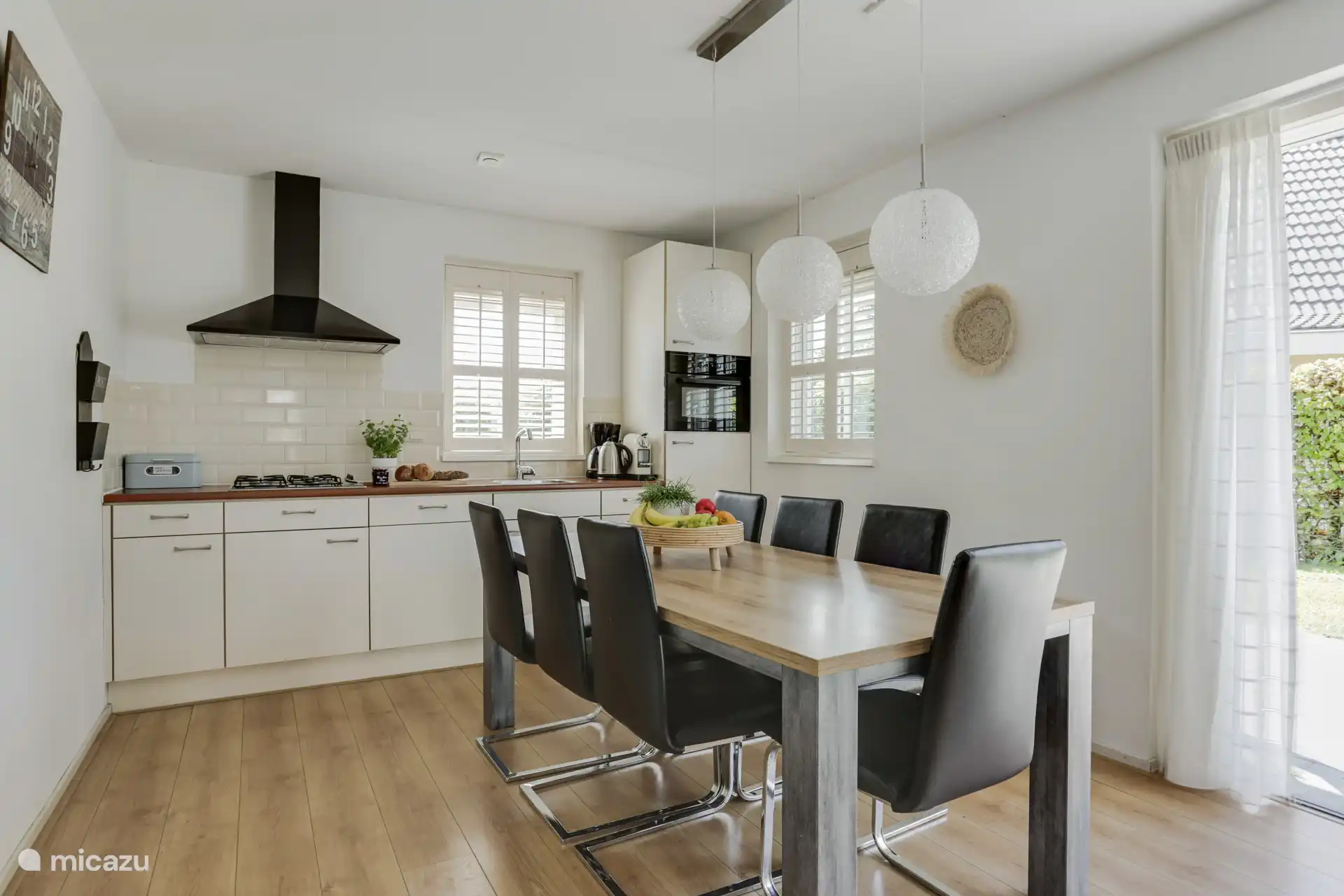Keuken en eethoek