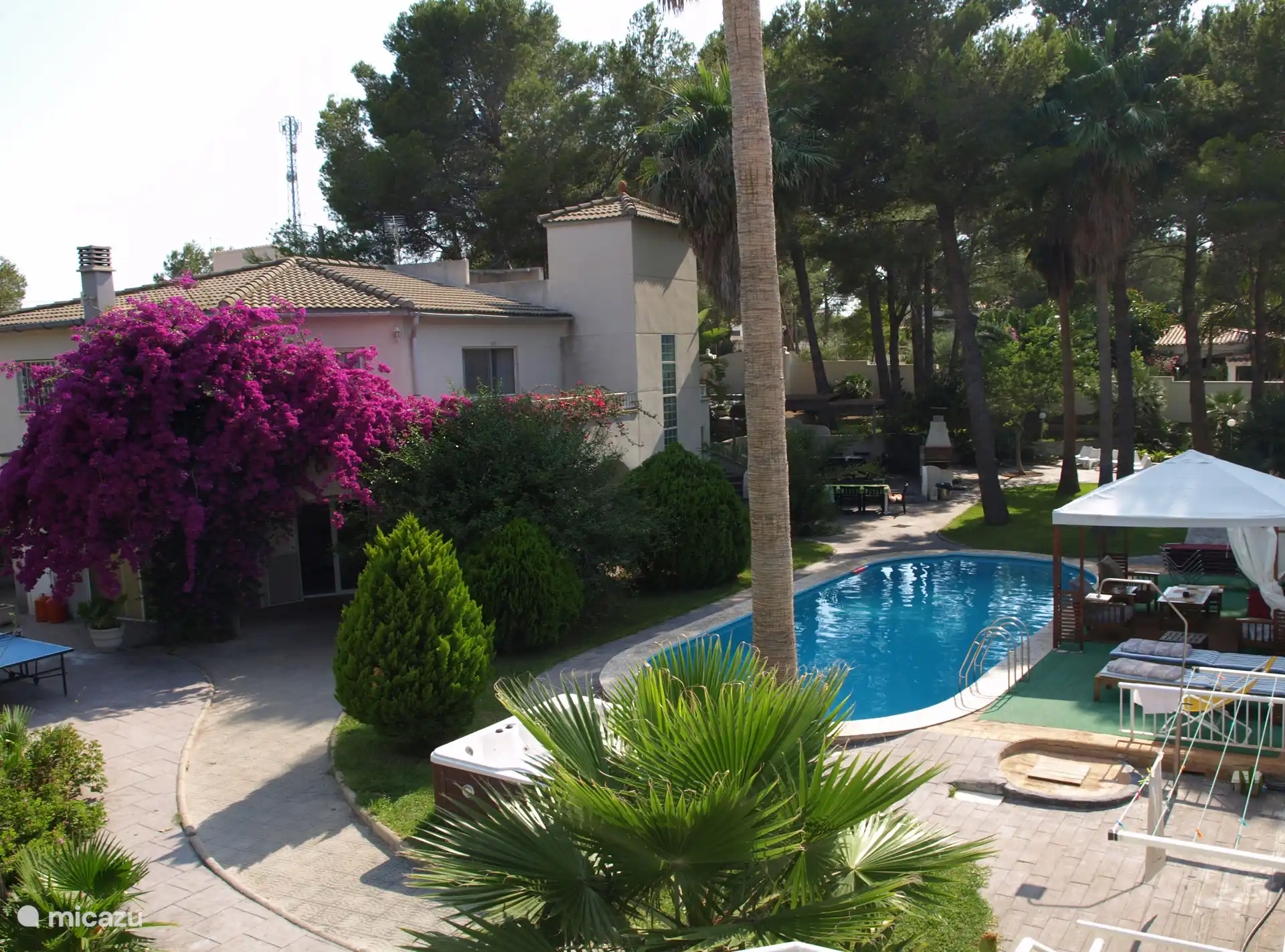 11 slkrs, jacuzzi, airco, bbq huren in Spanje, Costa Dorada, Tres Cales - villa