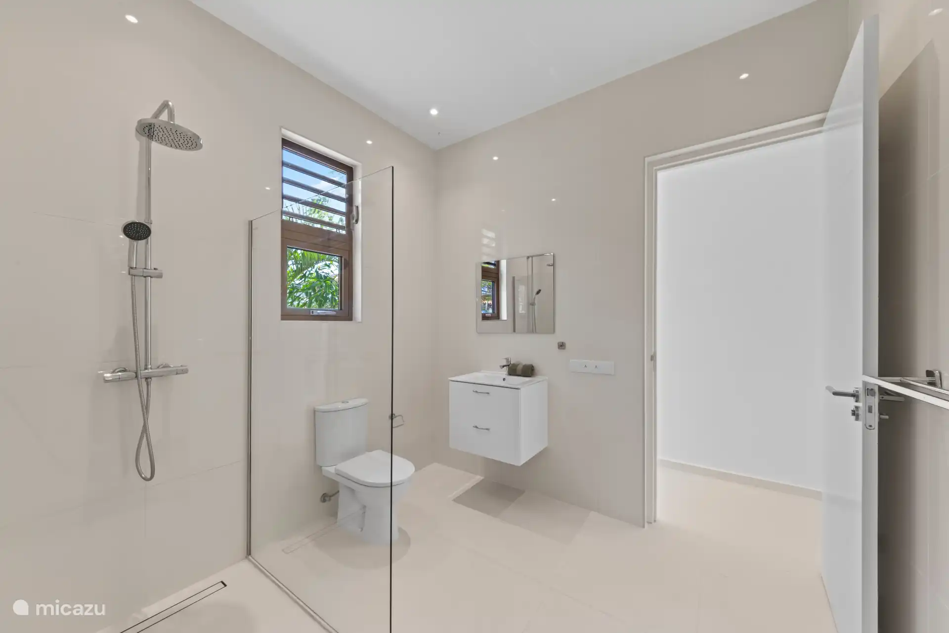 Badezimmer 2
