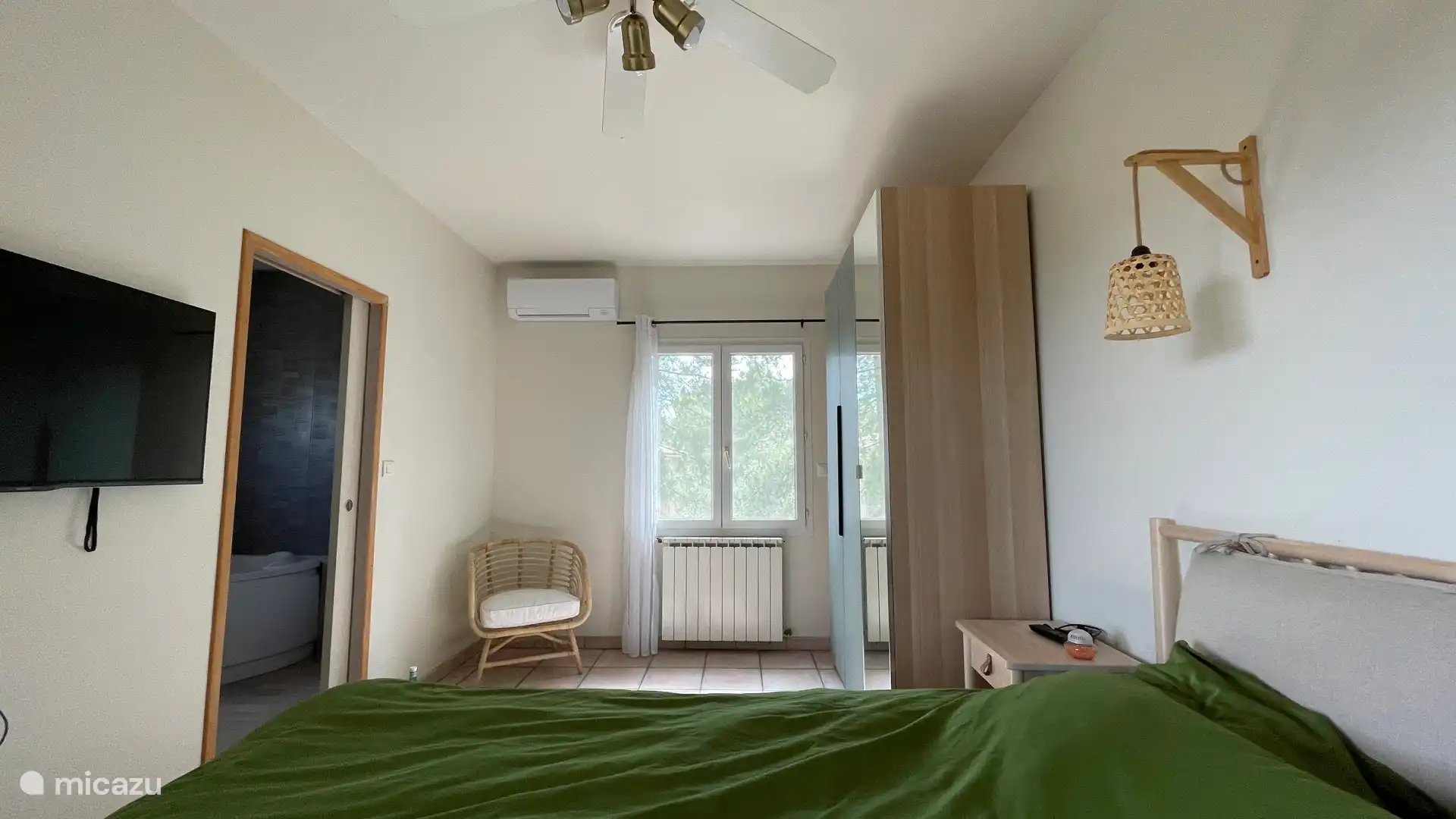 Schlafzimmer 4 oben