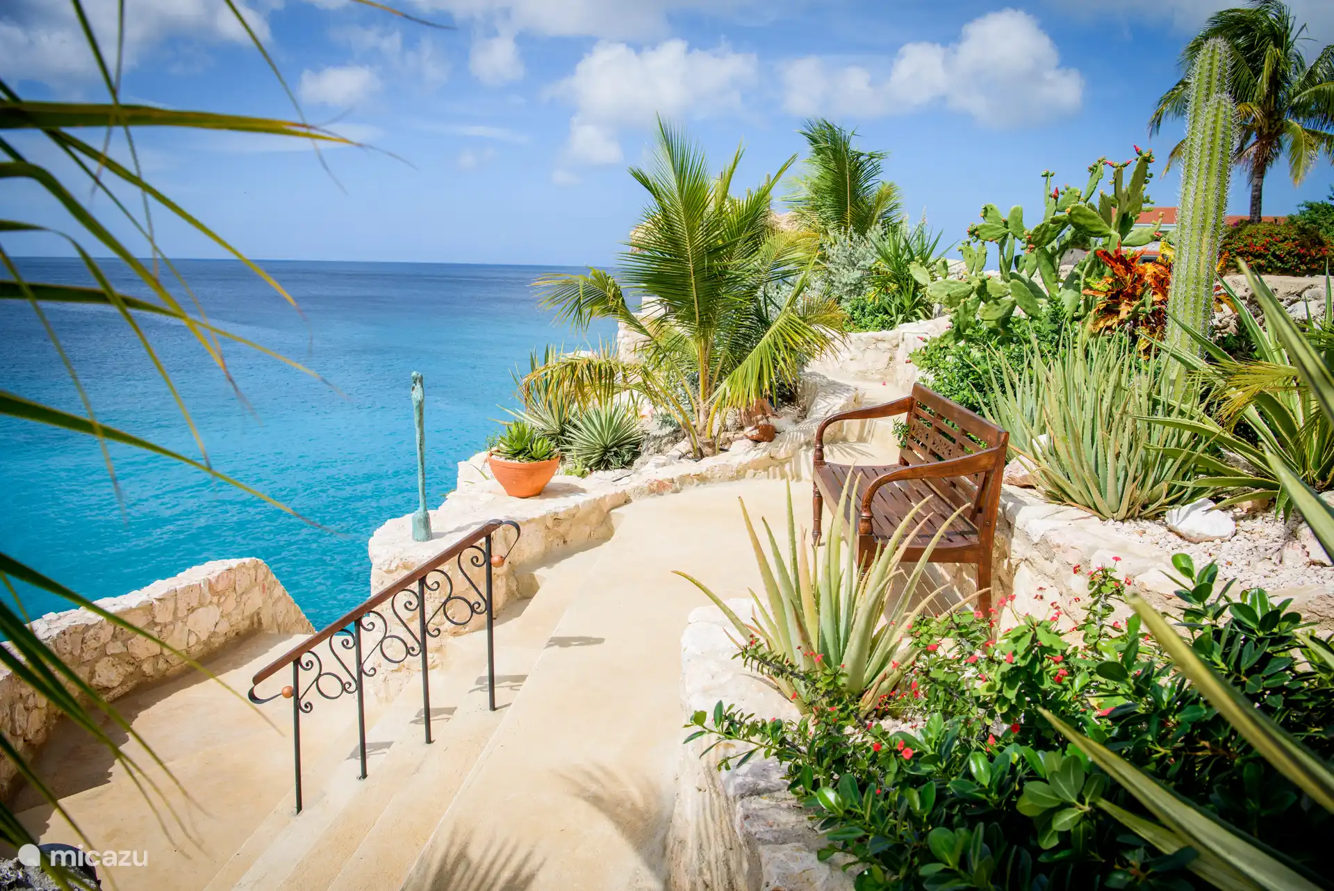 Direkter Zugang zum Meer mit dieser Treppe