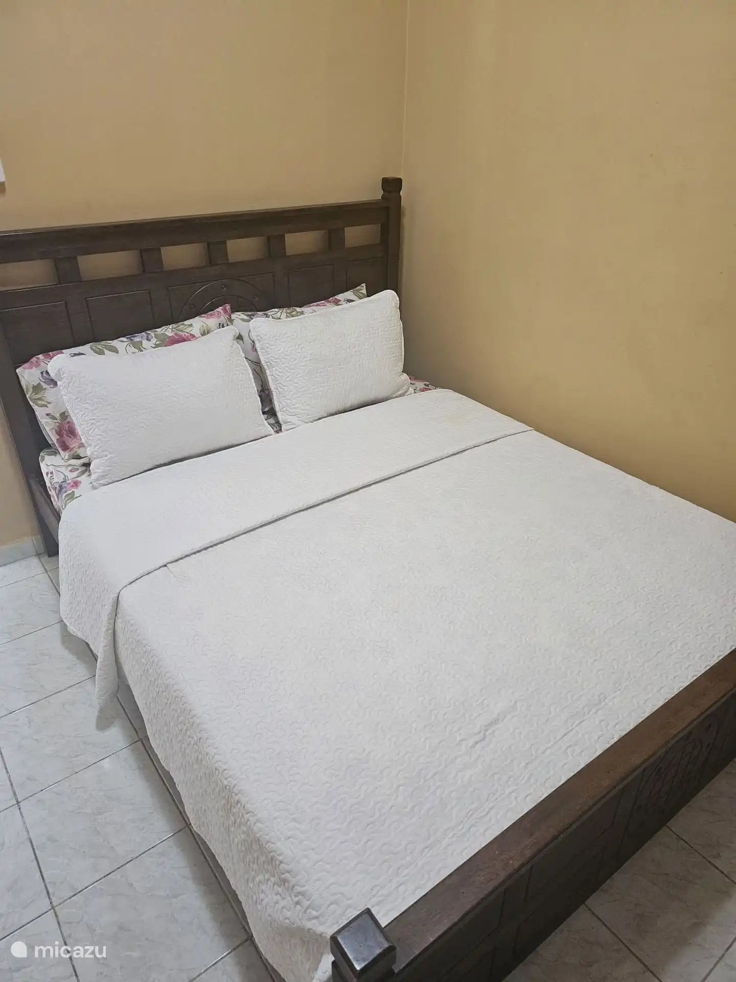 Spacious 2 person bed