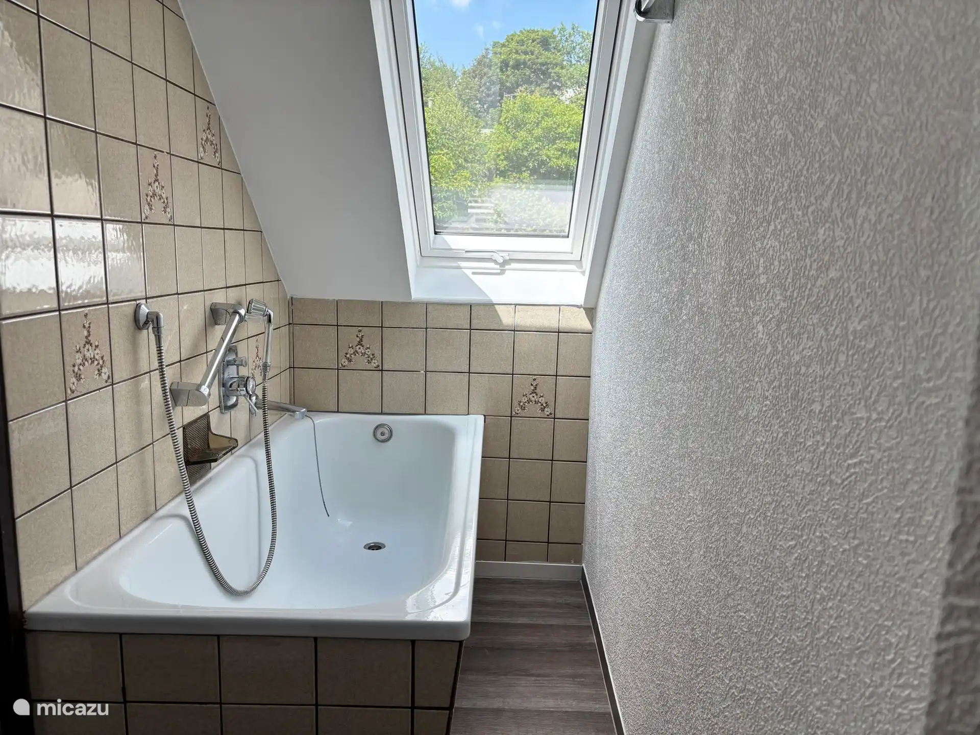Bathroom 4