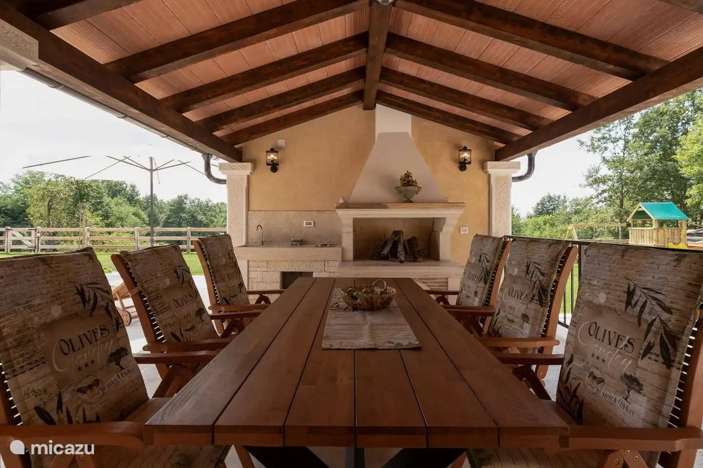 veranda