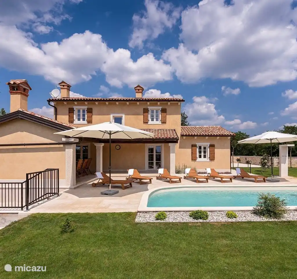 Villa Lucija