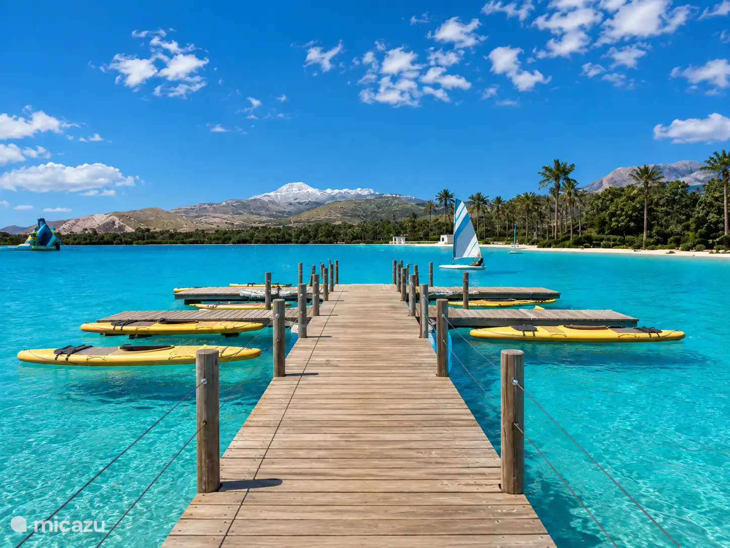 Alcazaba lagoon with water sports and wellness