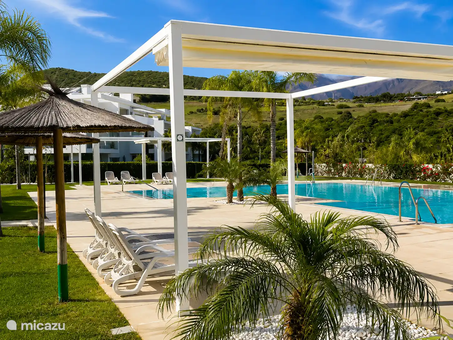 Swimming pool Casa Cresta heated