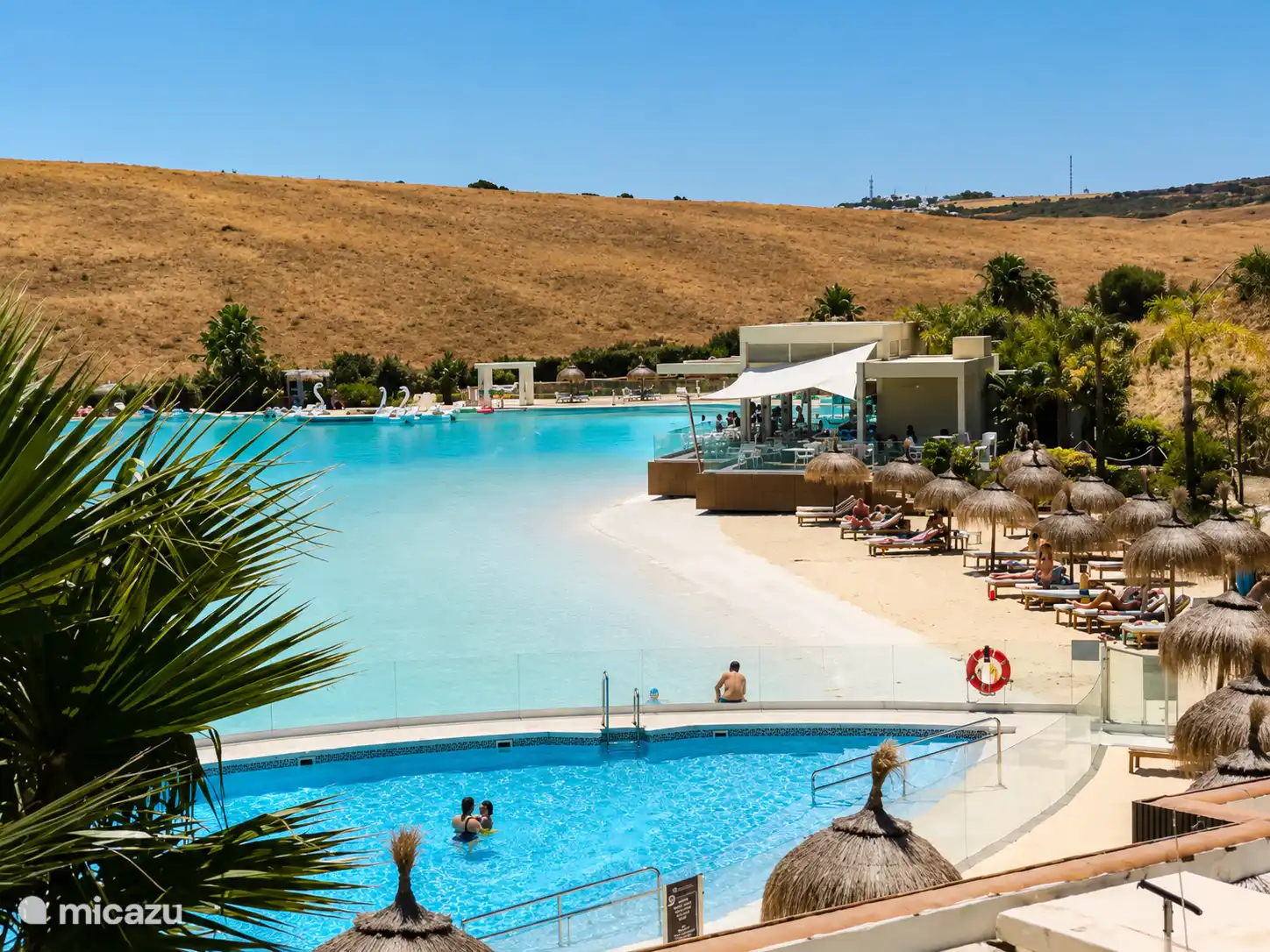 Alcazaba lagoon with water sports and wellness