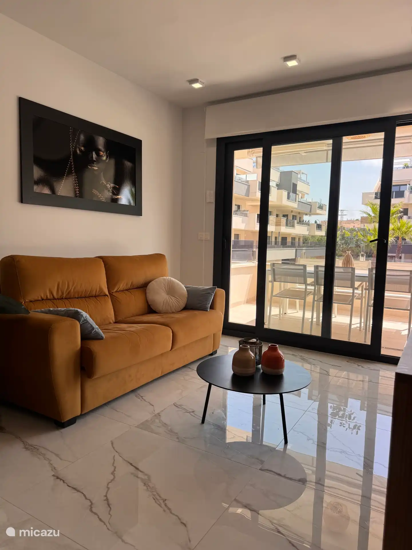 Salón con sofá cama
