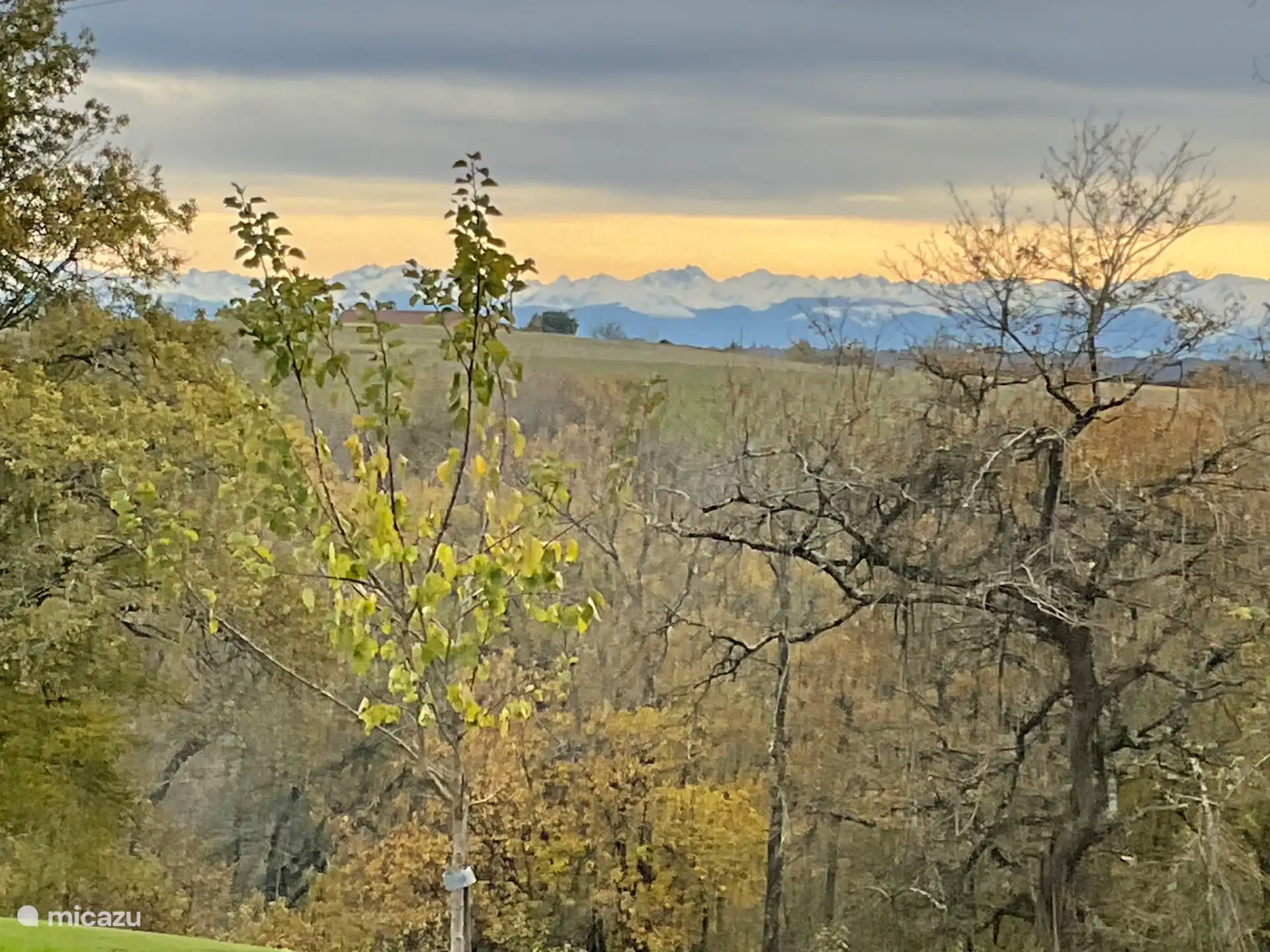 Bij helder weer Pyrénées zichtbaar