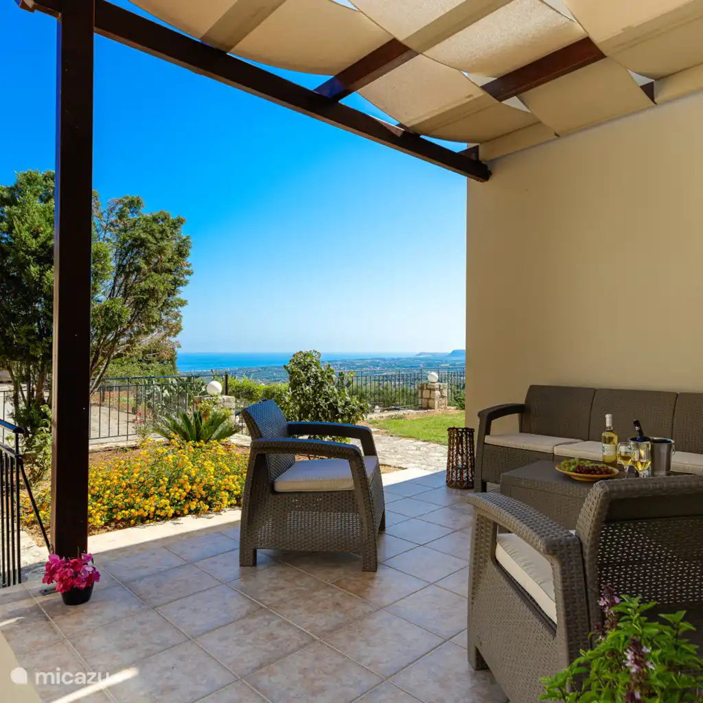 Agios Antonios Ivi Villa