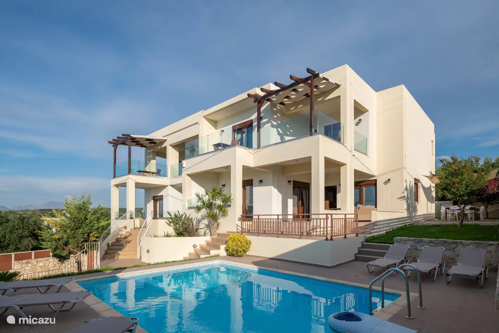 Rousa en Grecia, Creta, Rétino - villa