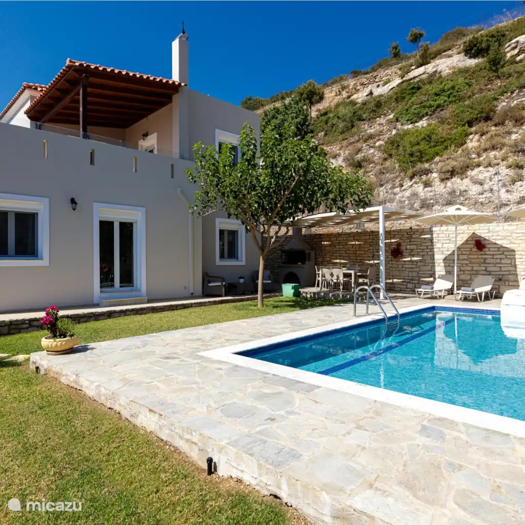 Villa Agios Antonios Morfeas