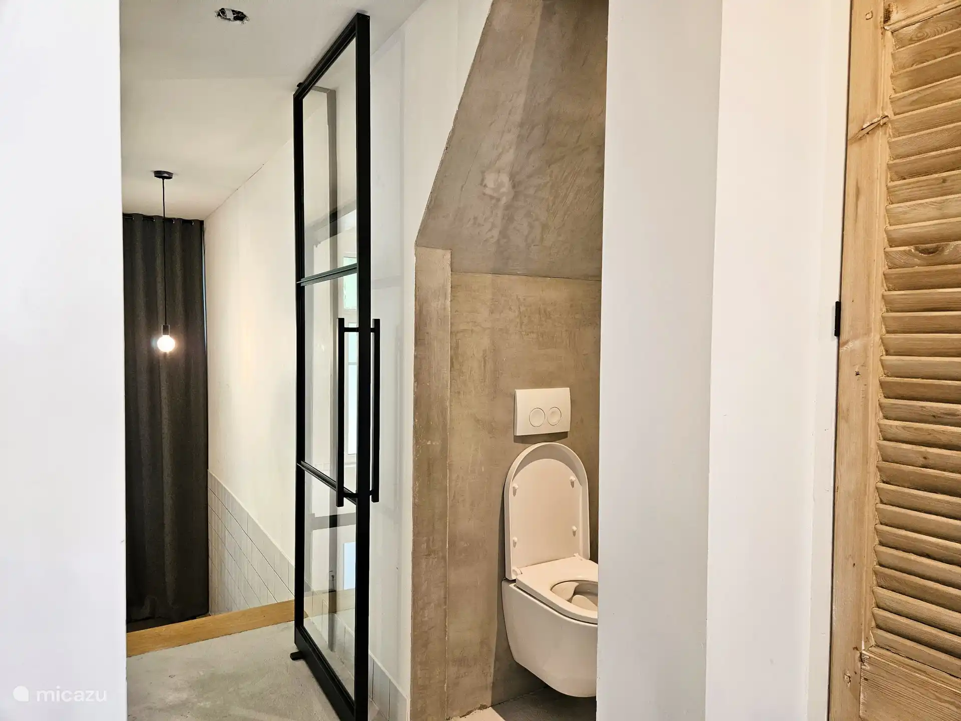 Toilet vide