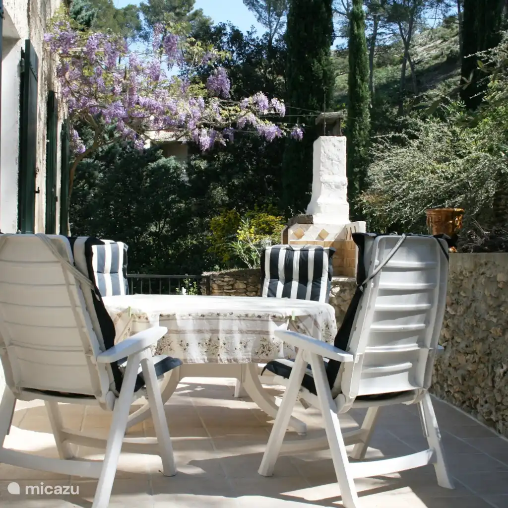 Sous les Pins