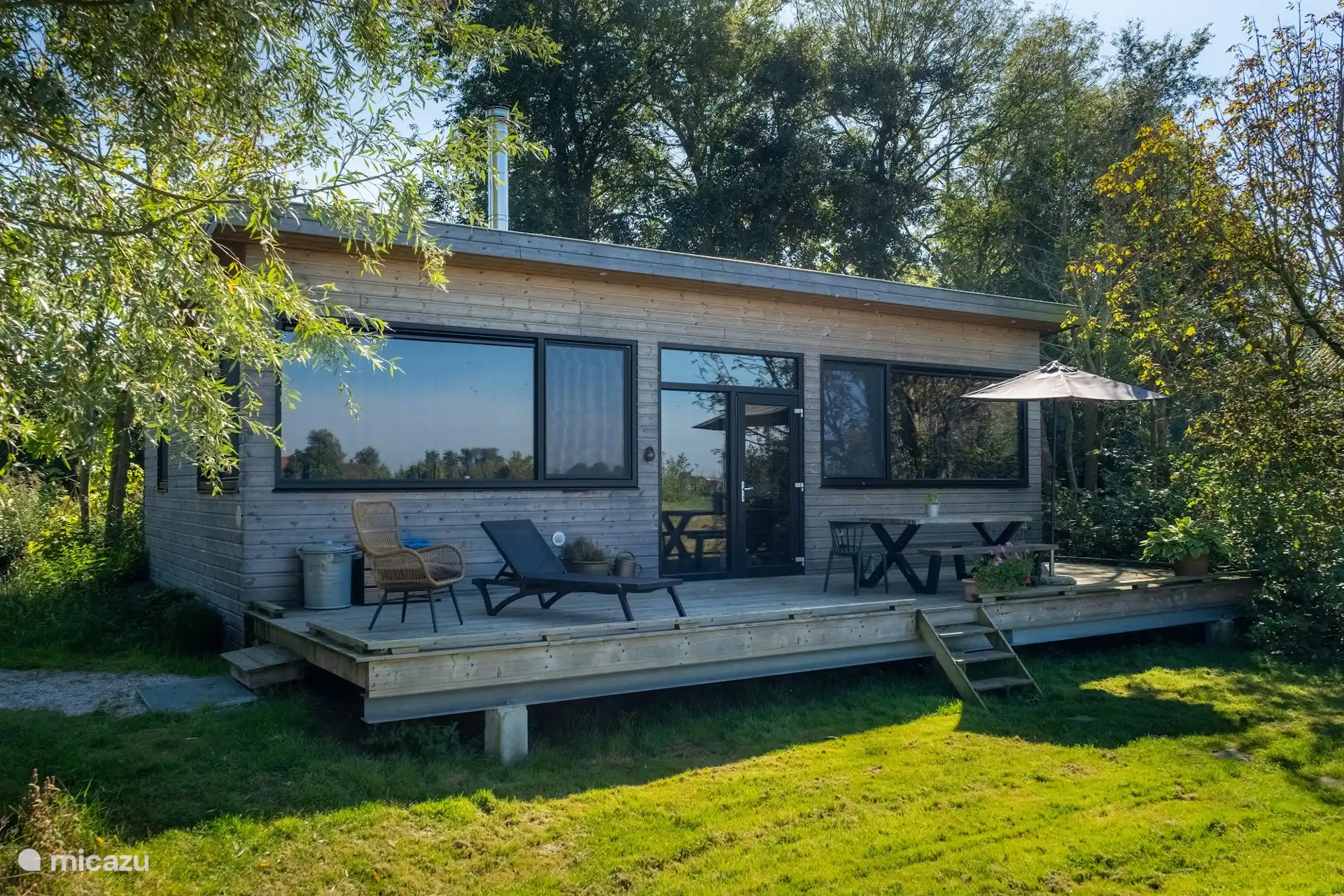 vakantiehuis huren in Goëngahuizen, Friesland, Nederland -  Waterlodge Reidsjonger