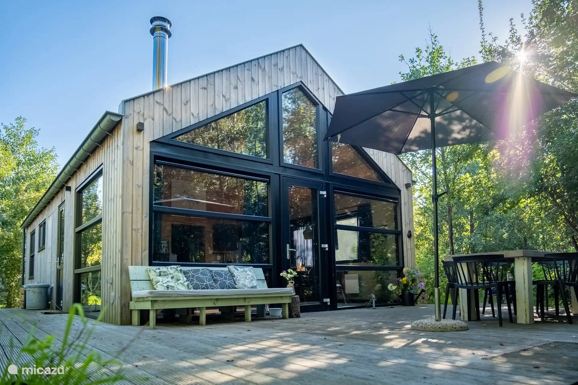vakantiehuis huren in Goëngahuizen, Friesland, Nederland -  Waterlodge Skries
