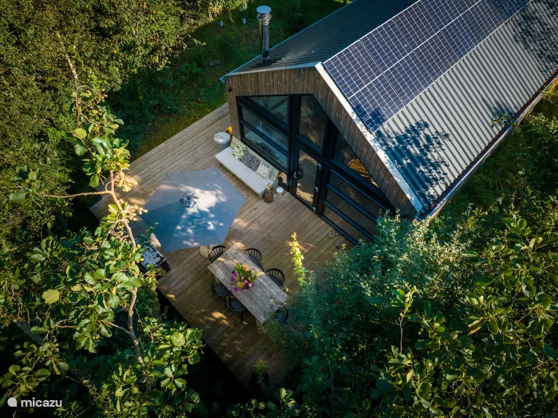 Luchtfoto van de lodge