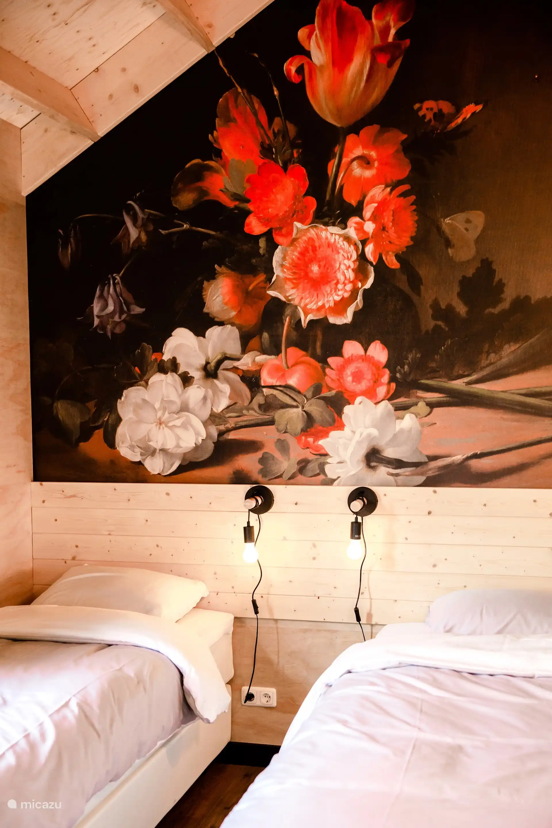 Tweede slaapkamer met twee eenpersoonsbedden.