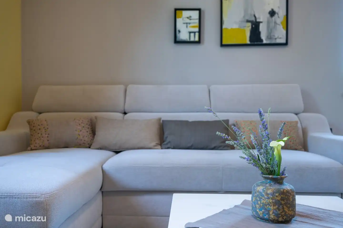 sitting area