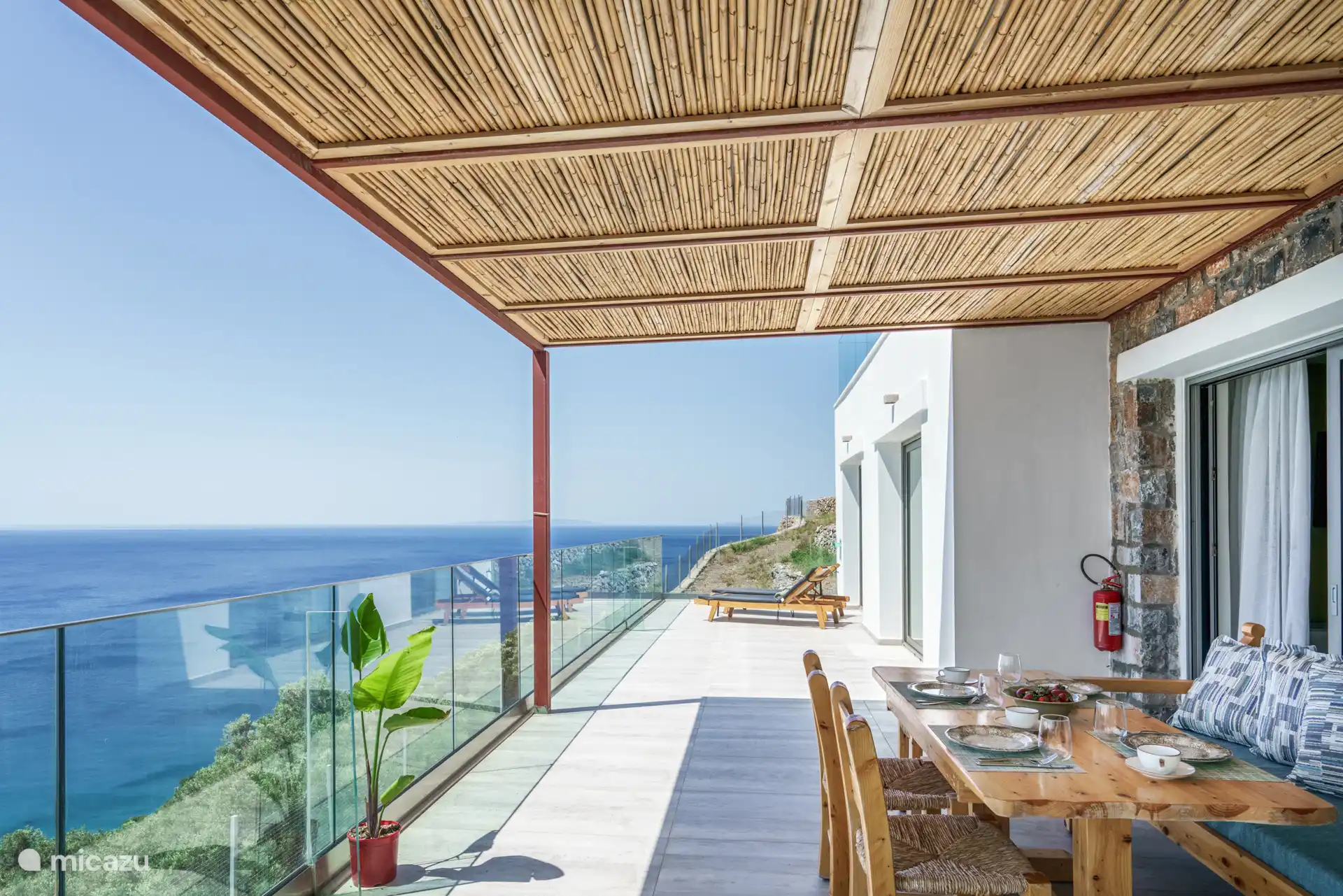 Ikones Kritis Paradosiako en Grecia, Creta,  Sellia - villa