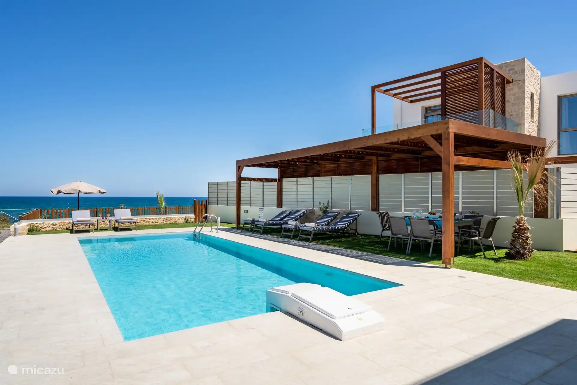 Nymphes Dioni en Grecia, Creta, Rétino - villa