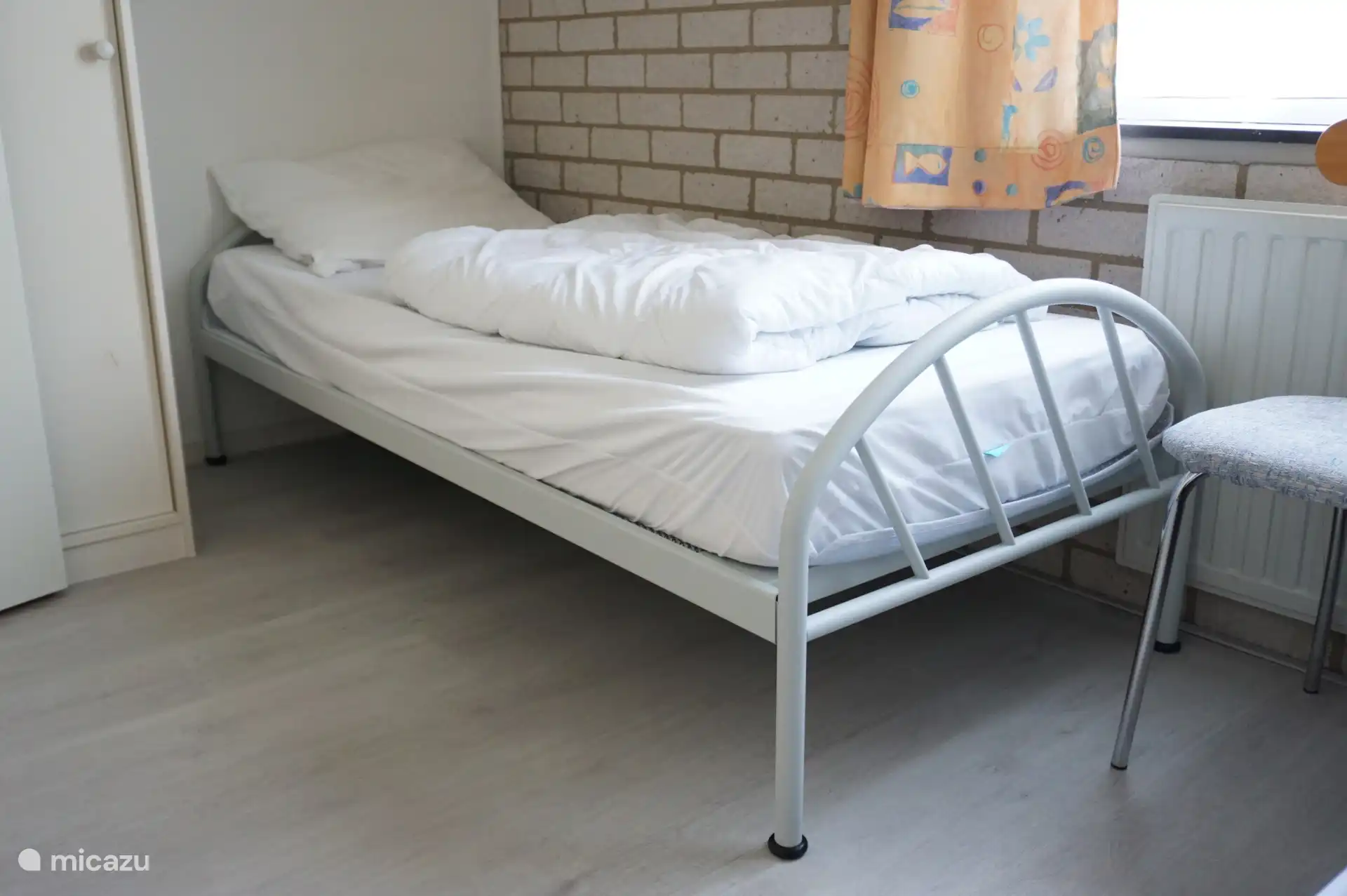 Upstairs bedroom