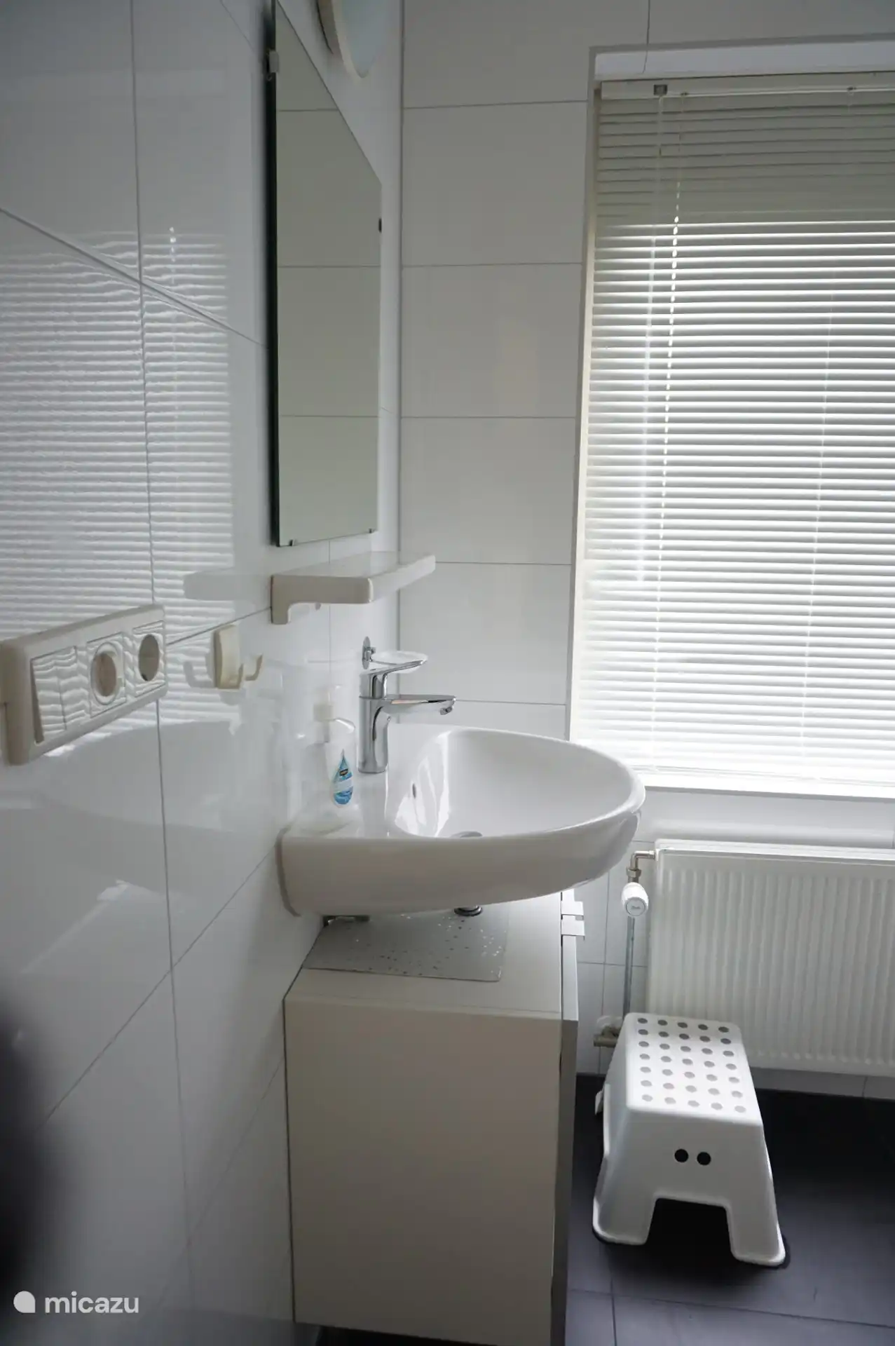 Bathroom ground floor