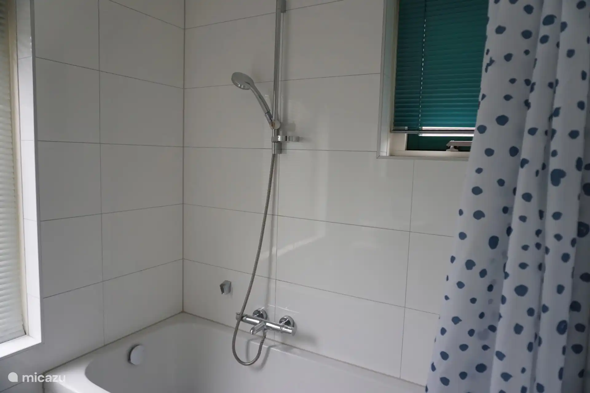 Bathroom ground floor